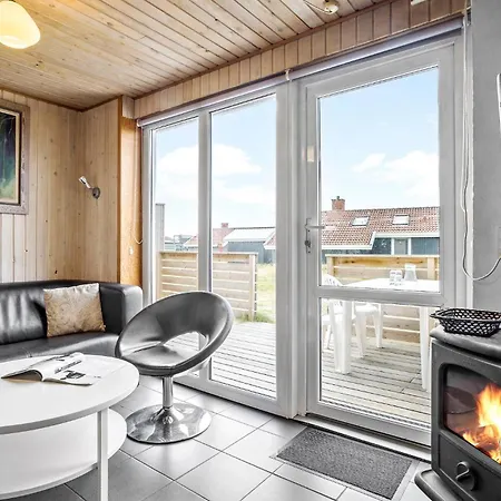 בית נופש Beautiful In טהיסטד