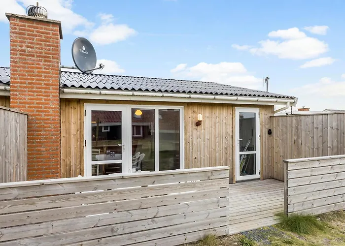 Ferienhaus Beautiful In *